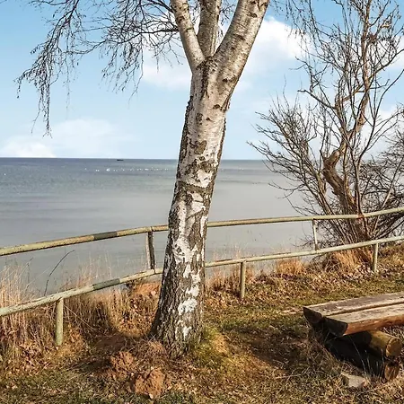 1 Bedroom Ocean Front In *